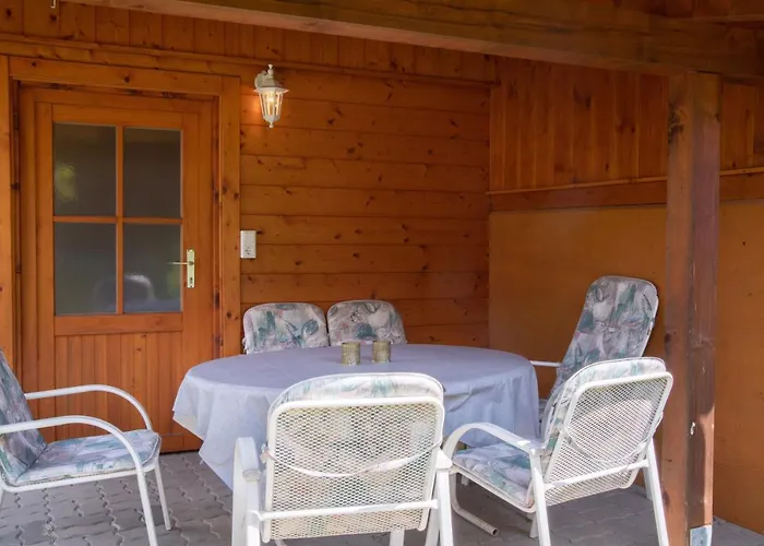 巴彻尔公寓 * 恩斯塔尔豪斯