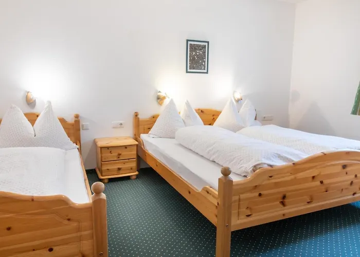 巴彻尔公寓 * 恩斯塔尔豪斯